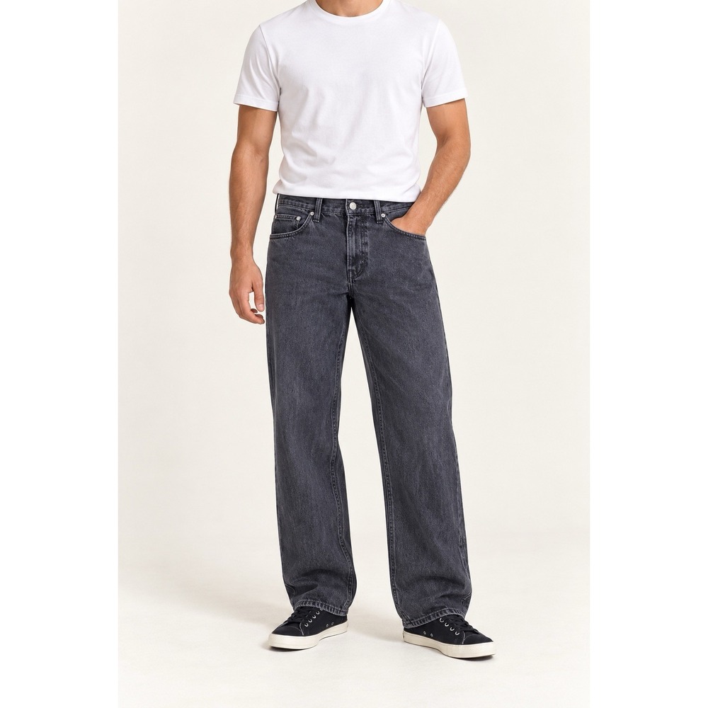 H&M Mens Straight Leg Jeans Charcoal Black Denim Relaxed Fit 5 Pocket 33x32